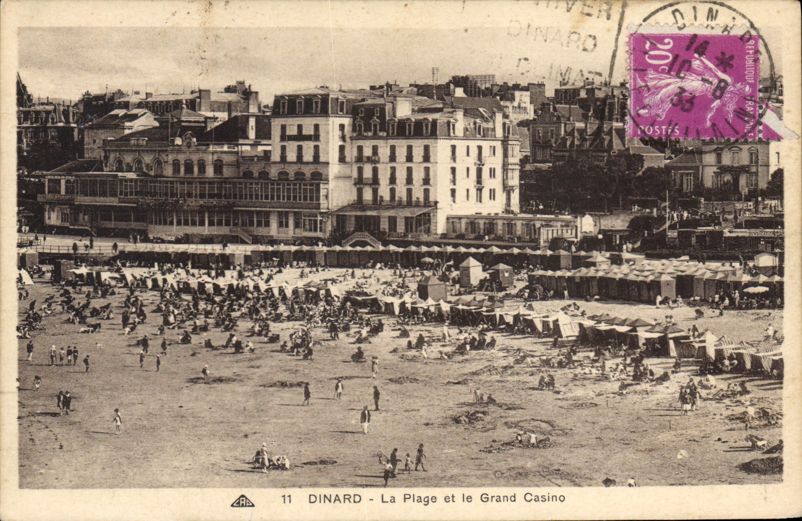 CPA Dinard La Plage Et Le Grand Casino