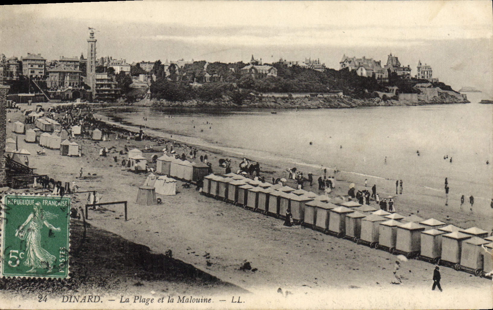 CPA Dinard La Plage Et La Malouine