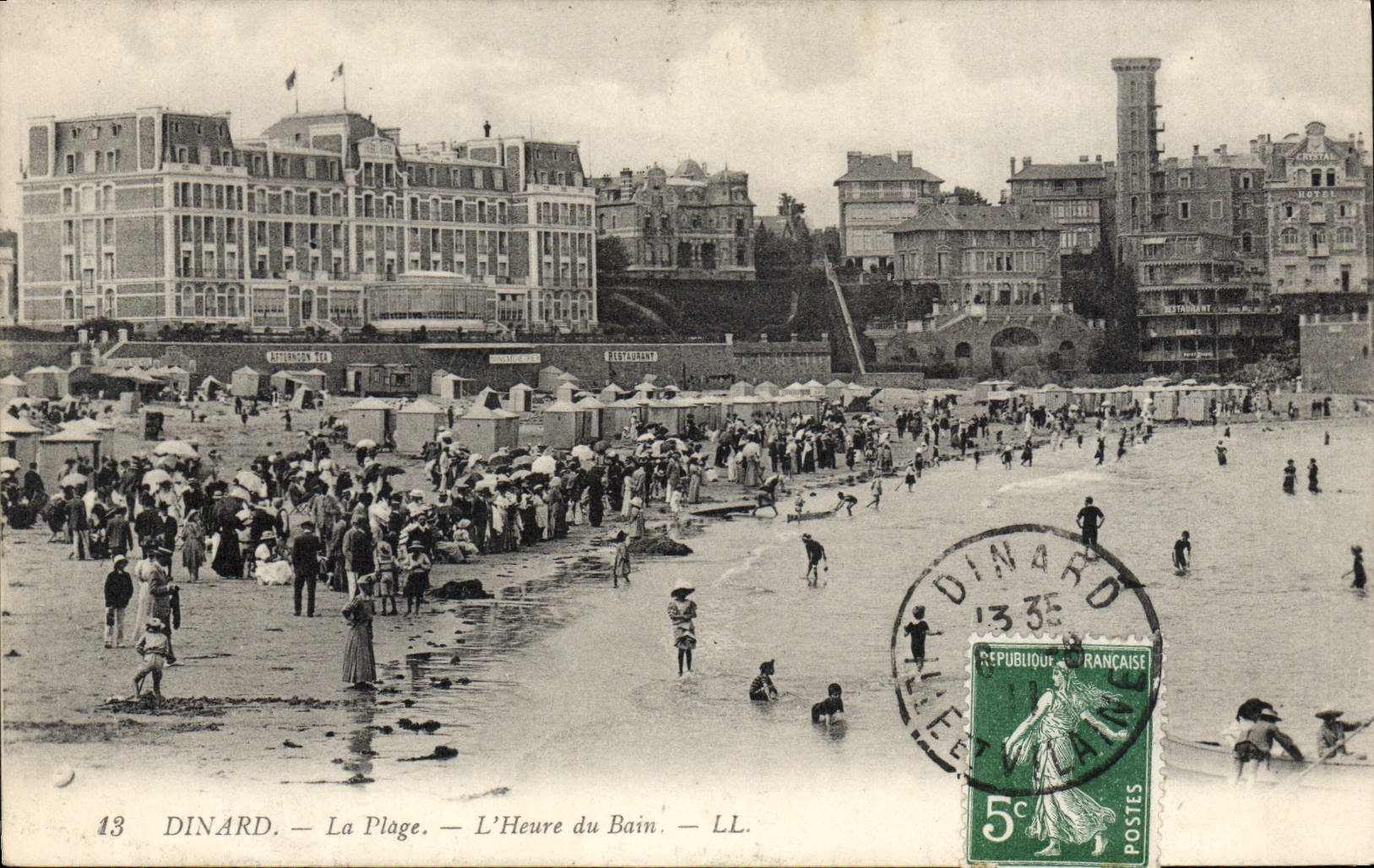 CPA Dinard La Plage L'Heure Du Bain