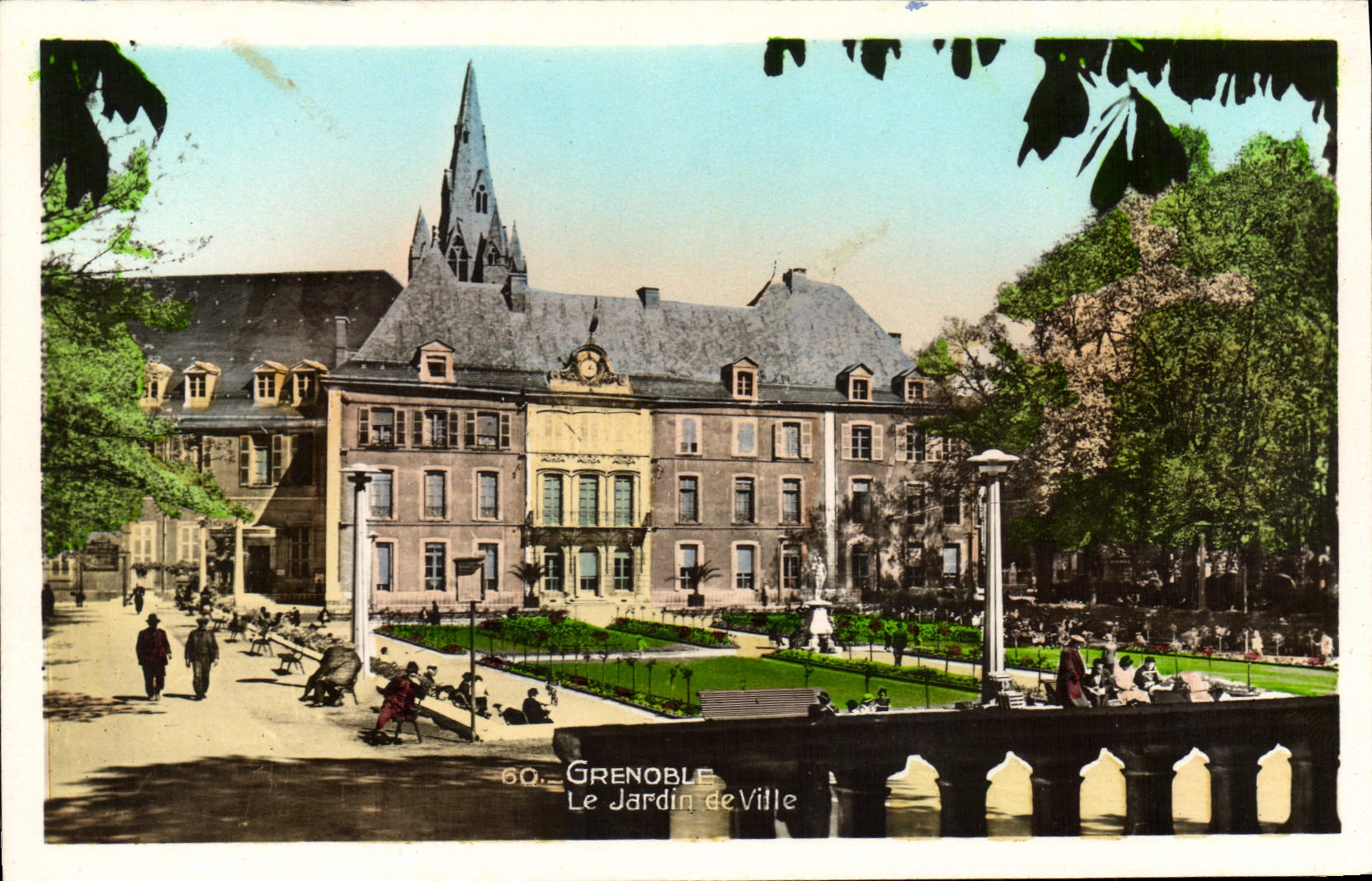 CPA Grenoble Le Jardin De Ville