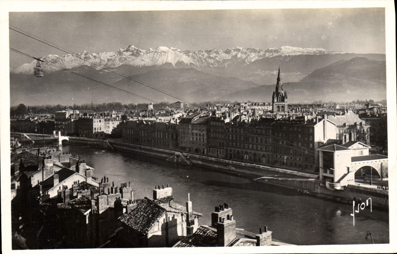 CPA Grenoble Vue Generale Et Les Alpes