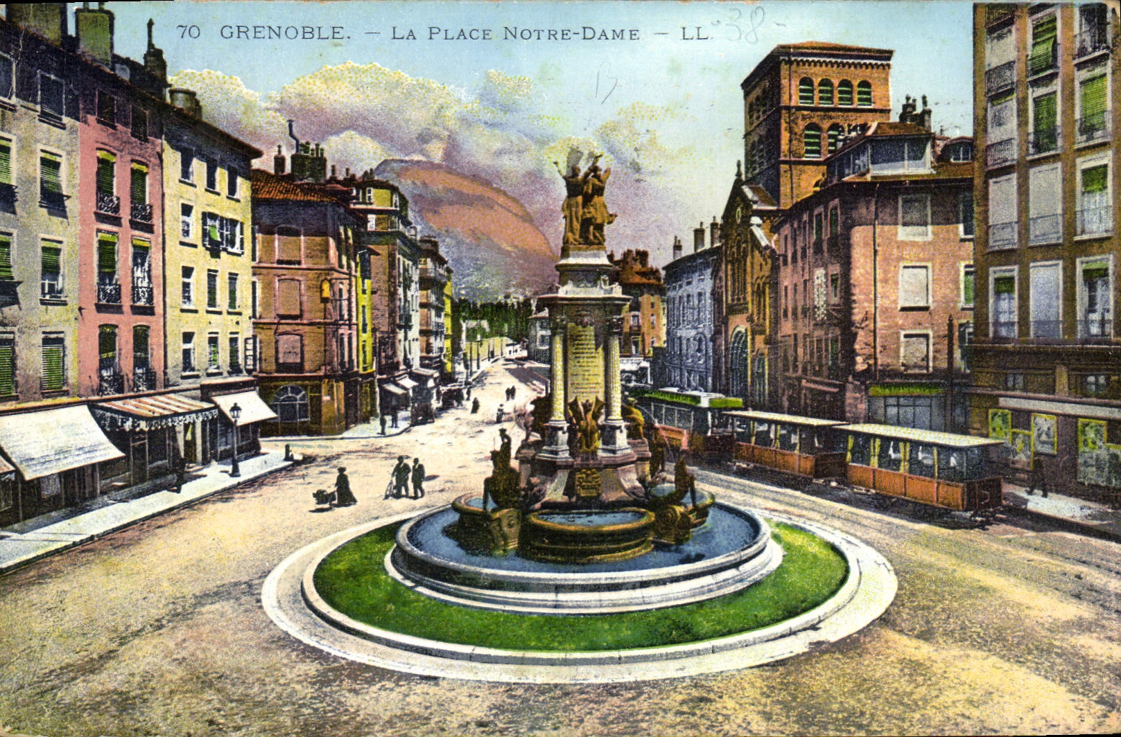 CPA Grenoble La Place Notre Dame