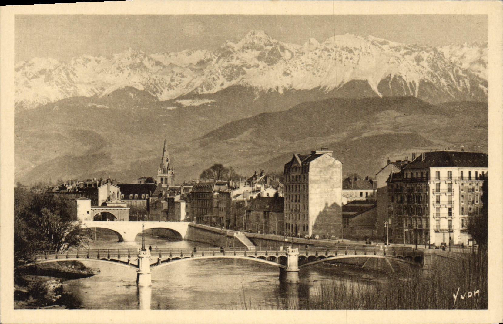 CPA Grenoble Et La Chaine Des Alpes