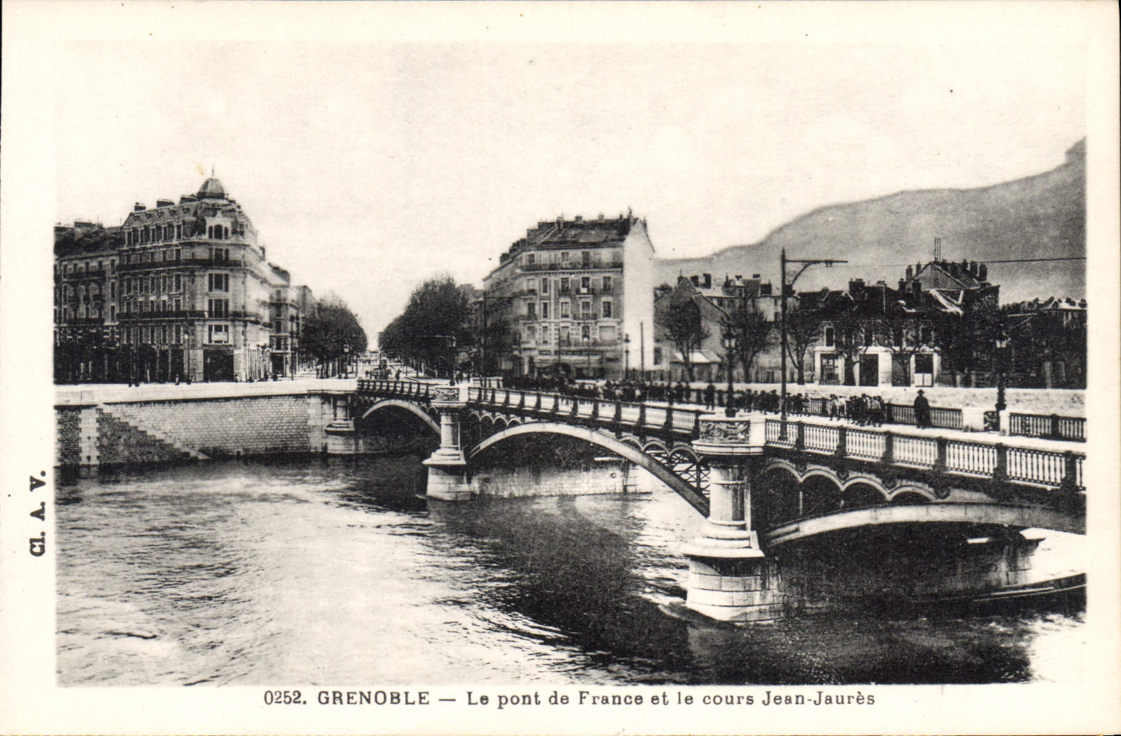 CPA Grenoble Le Pont De France Et Le Cours Jean Jaures