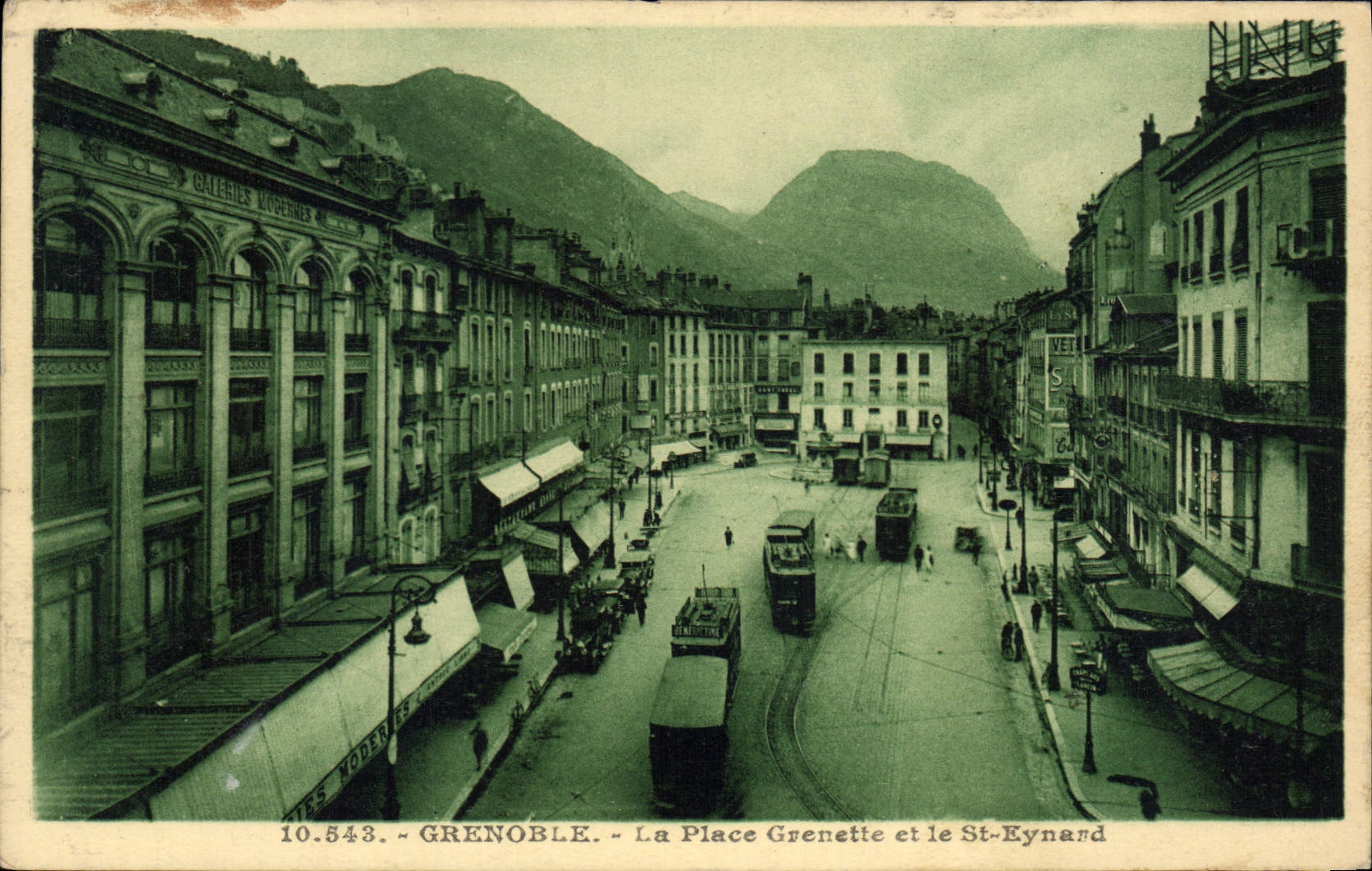 CPA Grenoble La Place Grenette Et Le St Eynard