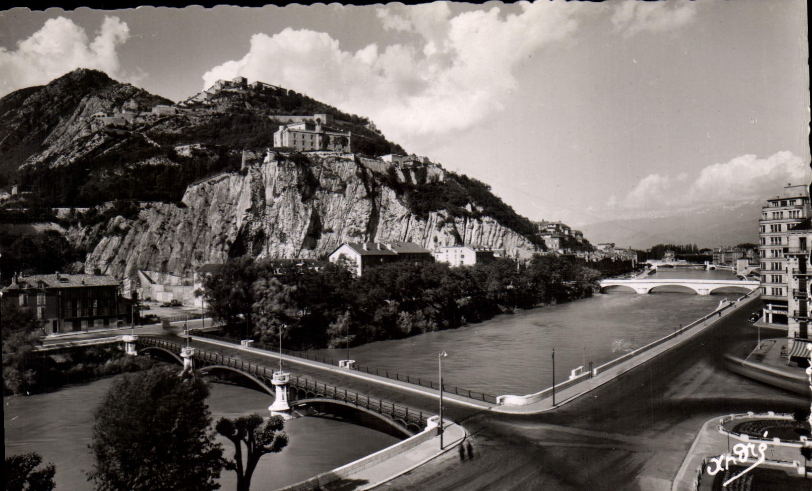 CPA Grenoble Les Ponts Sur I'Isere La Bastille Et Le Rachais