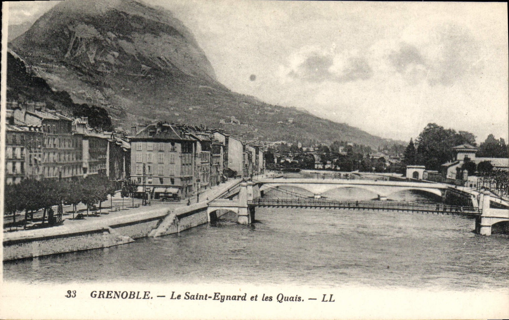 CPA Grenoble Le Saint Eynard Et Les Quais