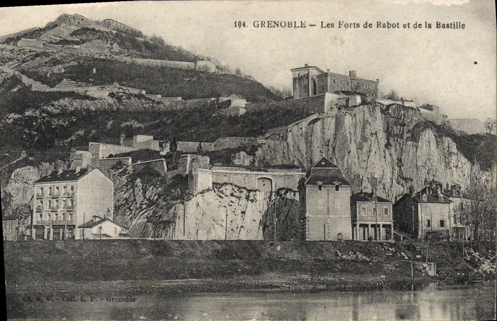 CPA Grenoble Les Forts De Rabot Et De La bastille