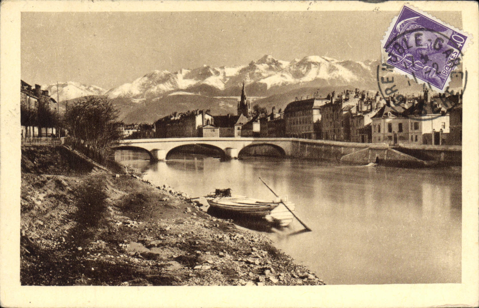 CPA Grenoble L'Isere Et Les Alpes