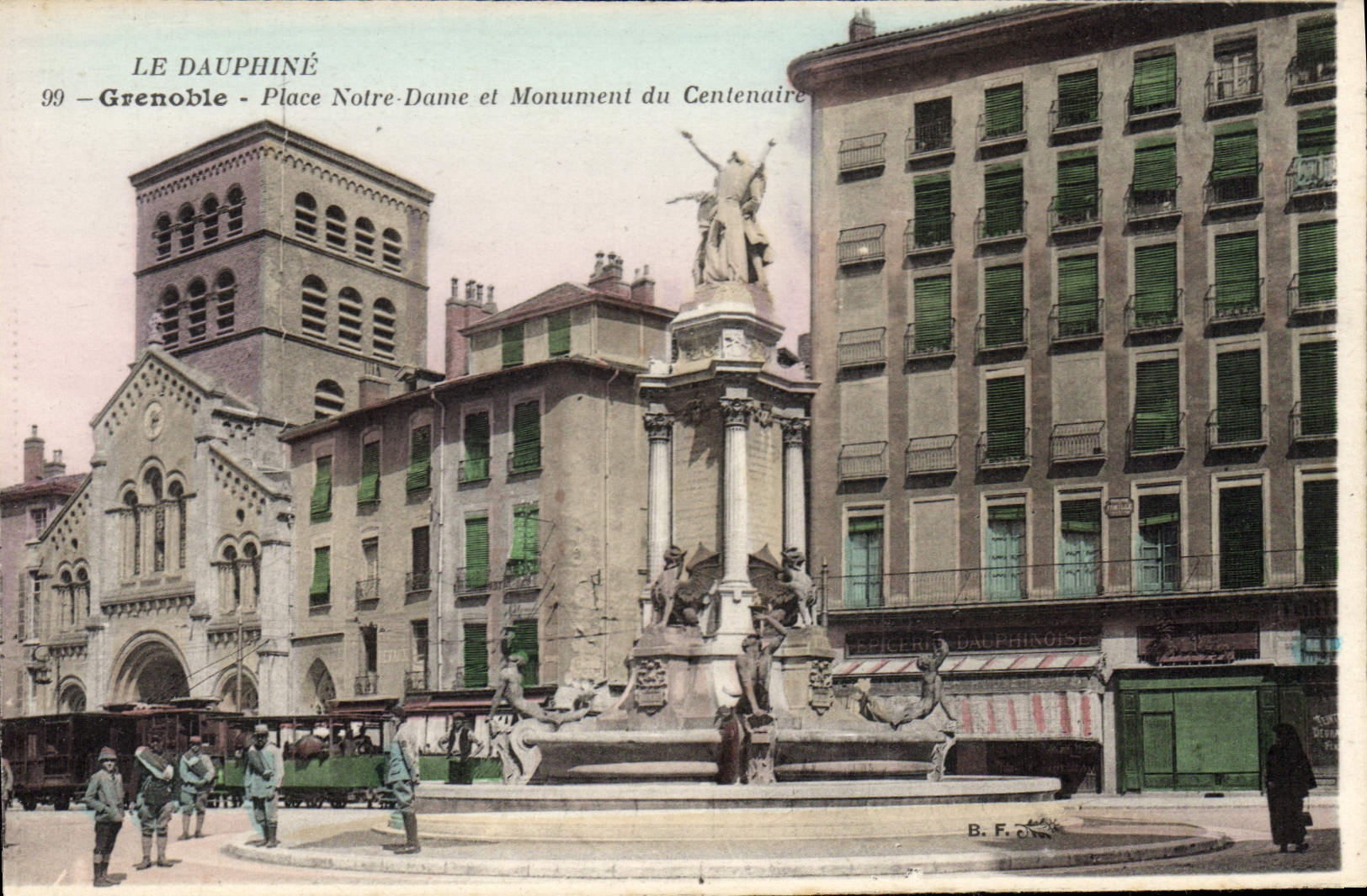 CPA Grenoble Place Notre Dame Et Monument Du Centenaire