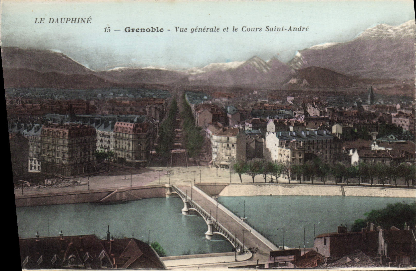 CPA Grenoble Vue Generale Et Le Cours Saint Andre