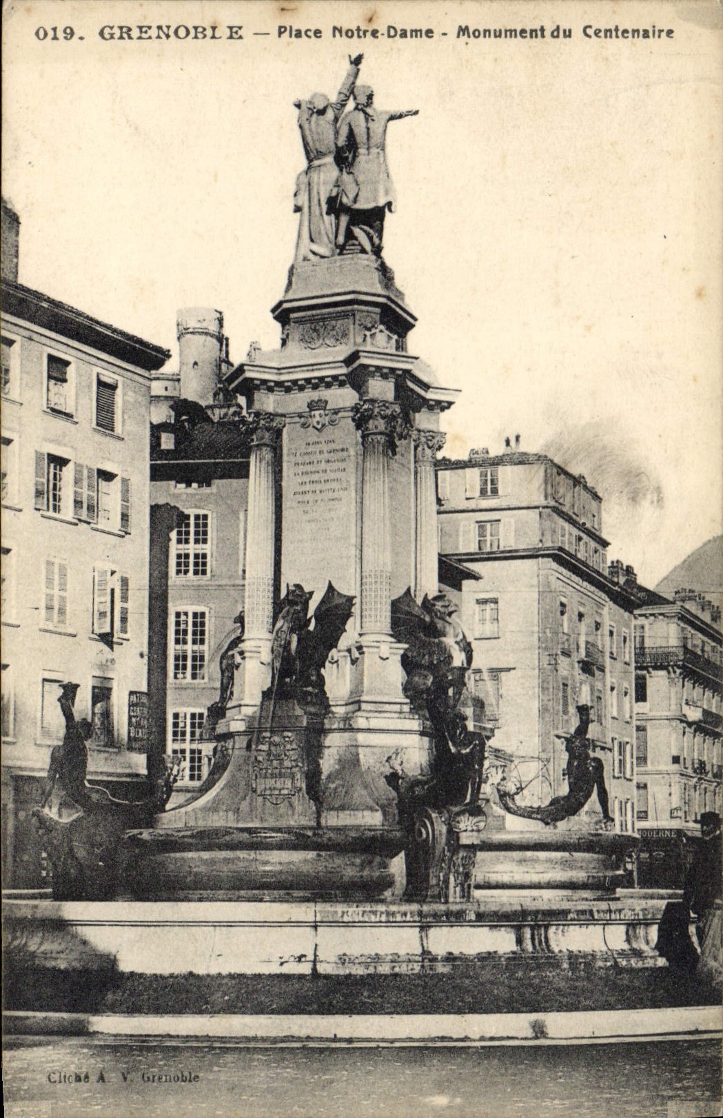 CPA Grenoble Place Notre Dame Monument Du Centenaire
