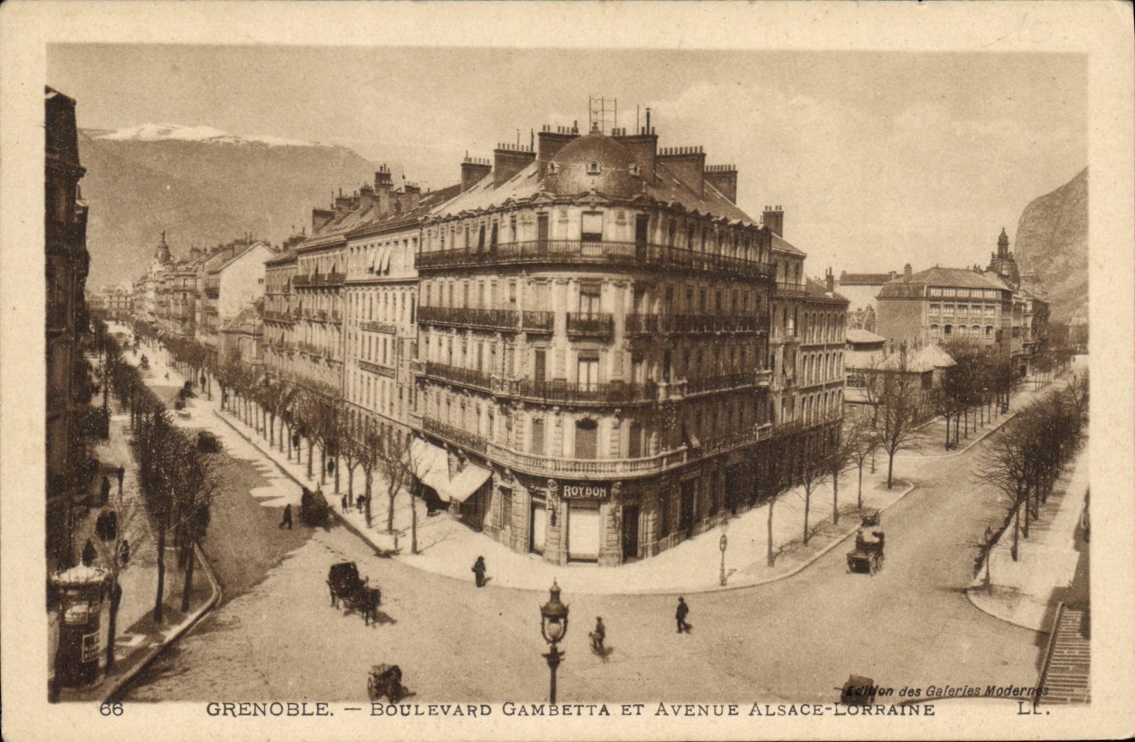 CPA Grenoble Boulevard Gambetta Et Avenue Alsace Lorraine