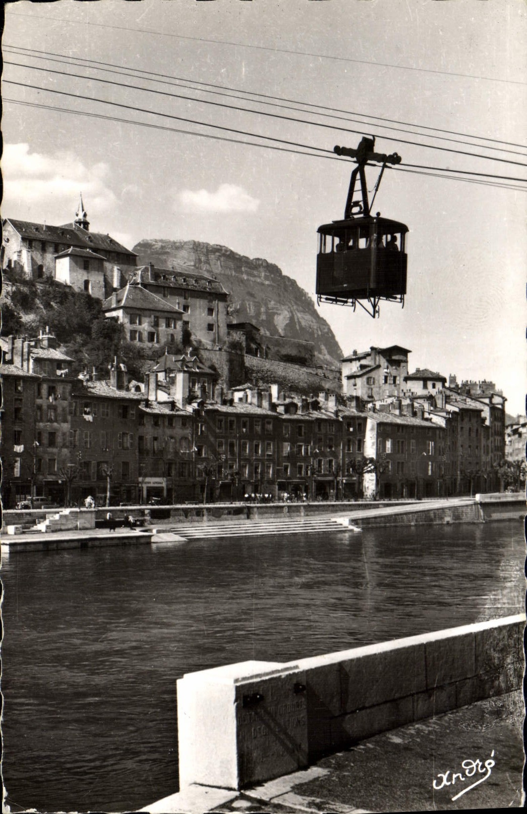 CPA Grenoble Le Depart Du Téléphérique