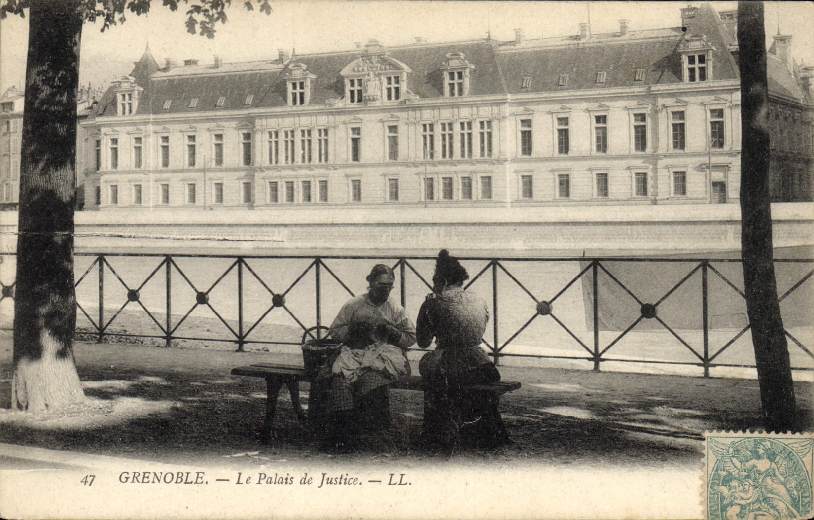CPA Grenoble Le Palais De Justice
