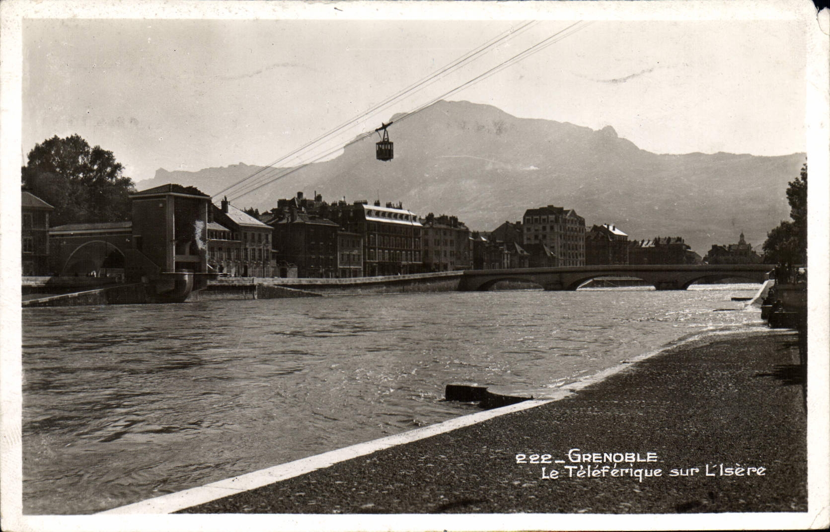 CPA Grenoble Le Teleferique Sur L'Isere