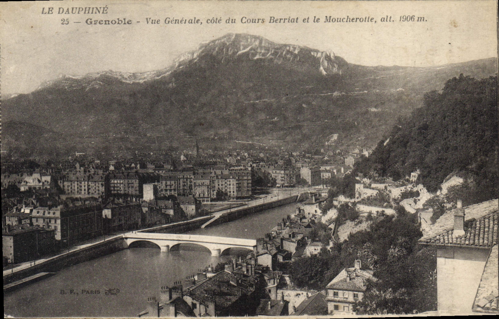 CPA Grenoble Vue Generale Du Cours Berriat Et Le Moucherotte