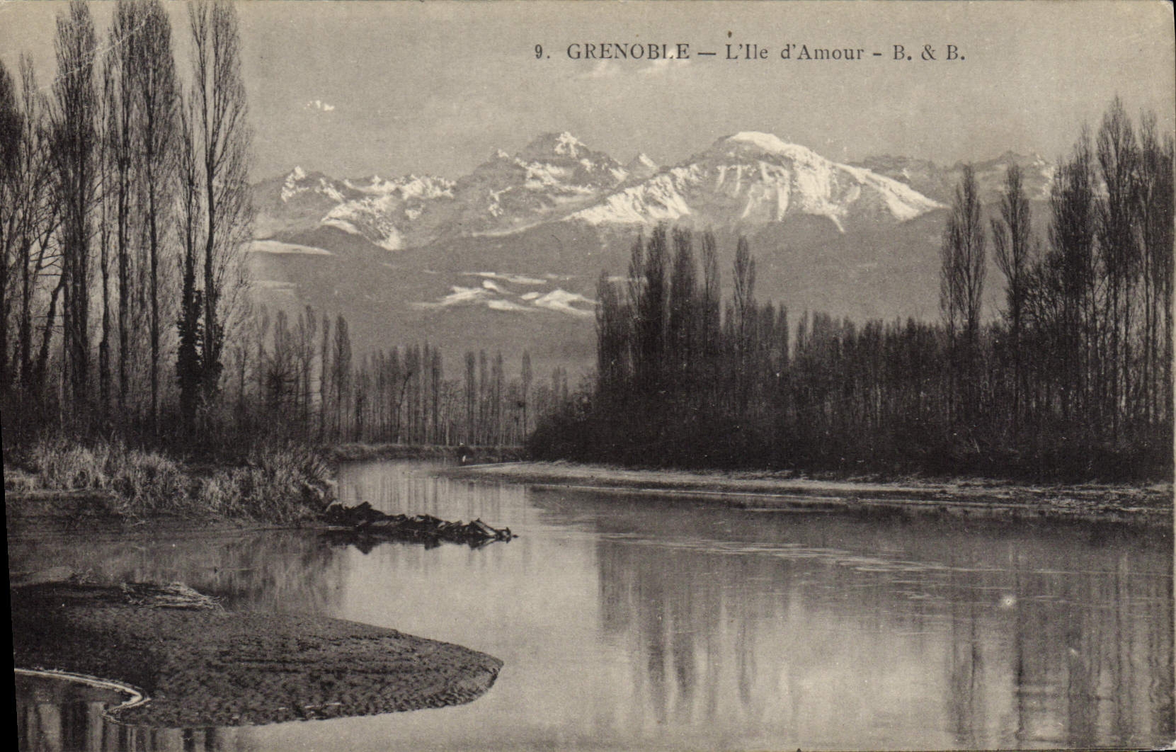 CPA Grenoble L'Ile D'Amour