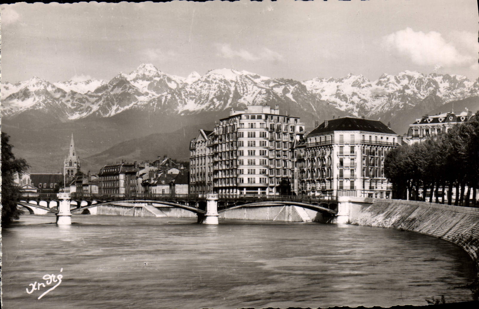 CPA Grenoble Pont De La Porte De France Et Les Alpes