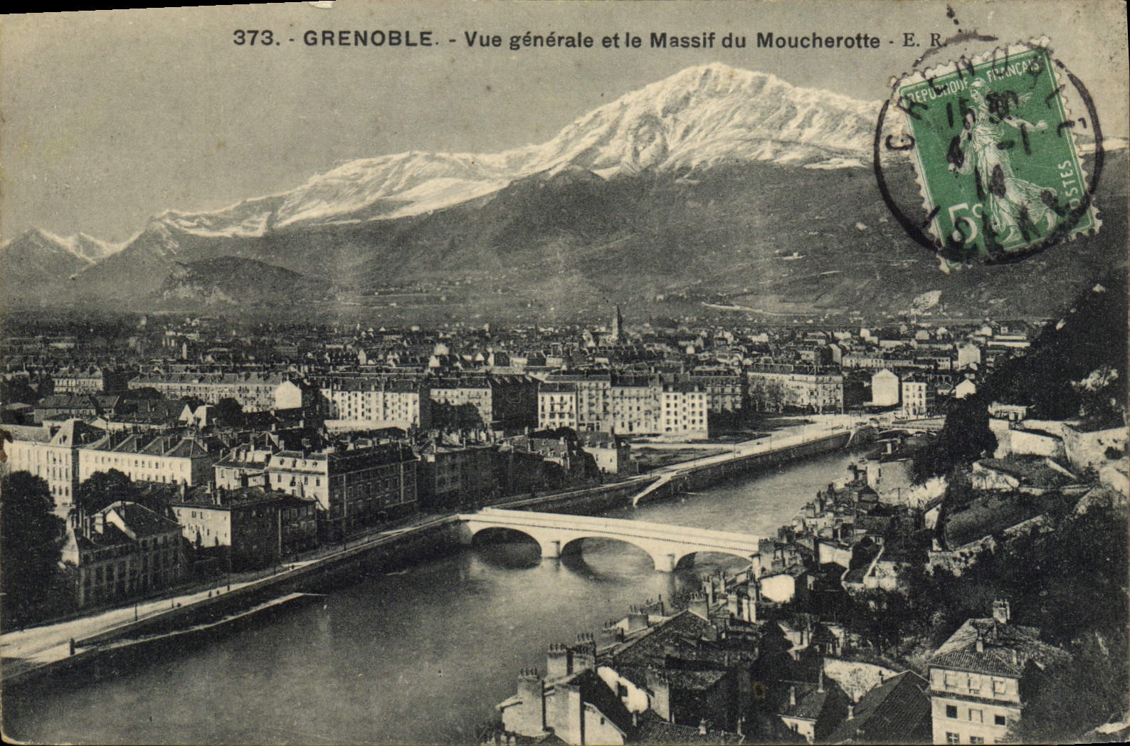 CPA Grenoble Vue Generale Et Le Massif Du Moucherotte