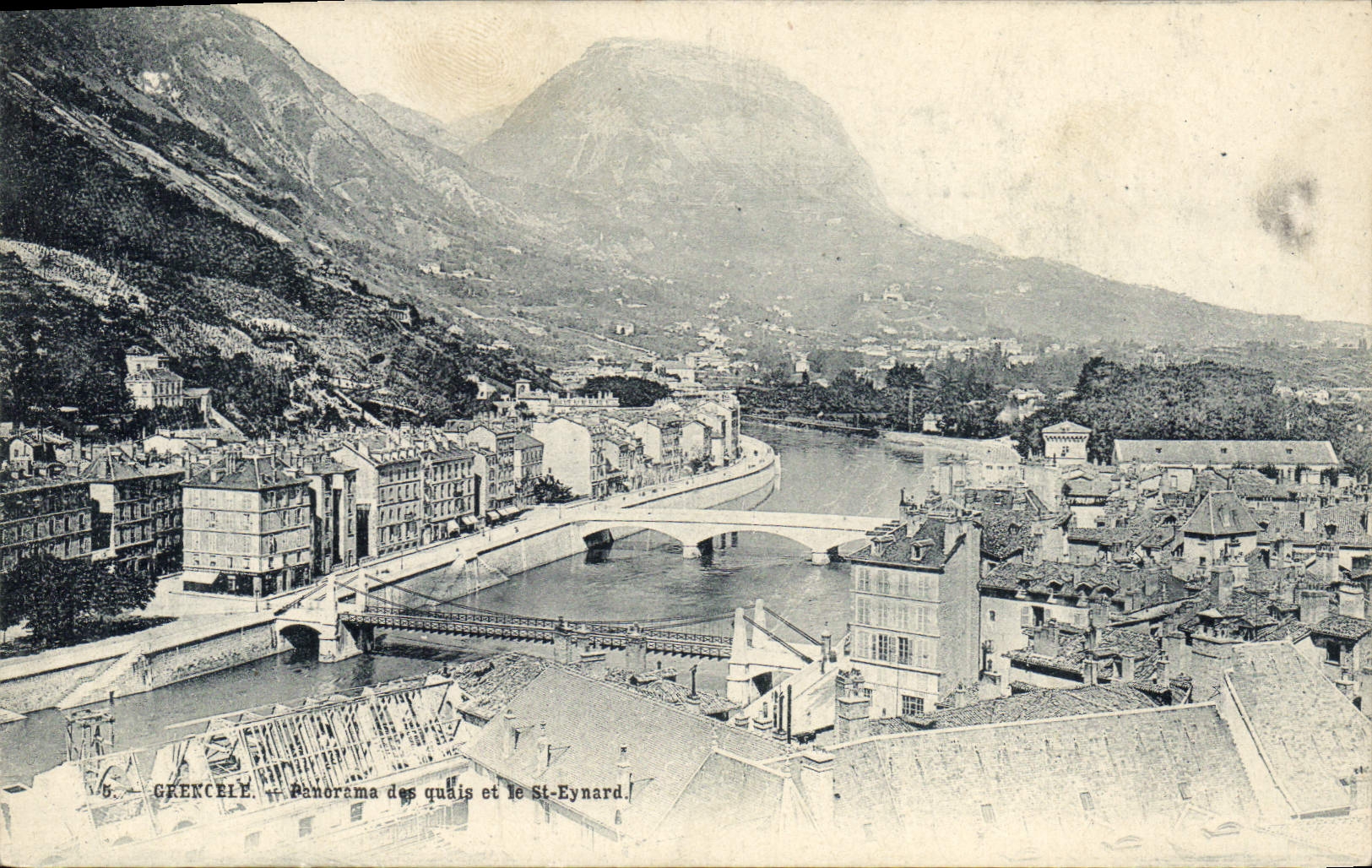 CPA Grenoble Panorama Des Quais Et St Eynard