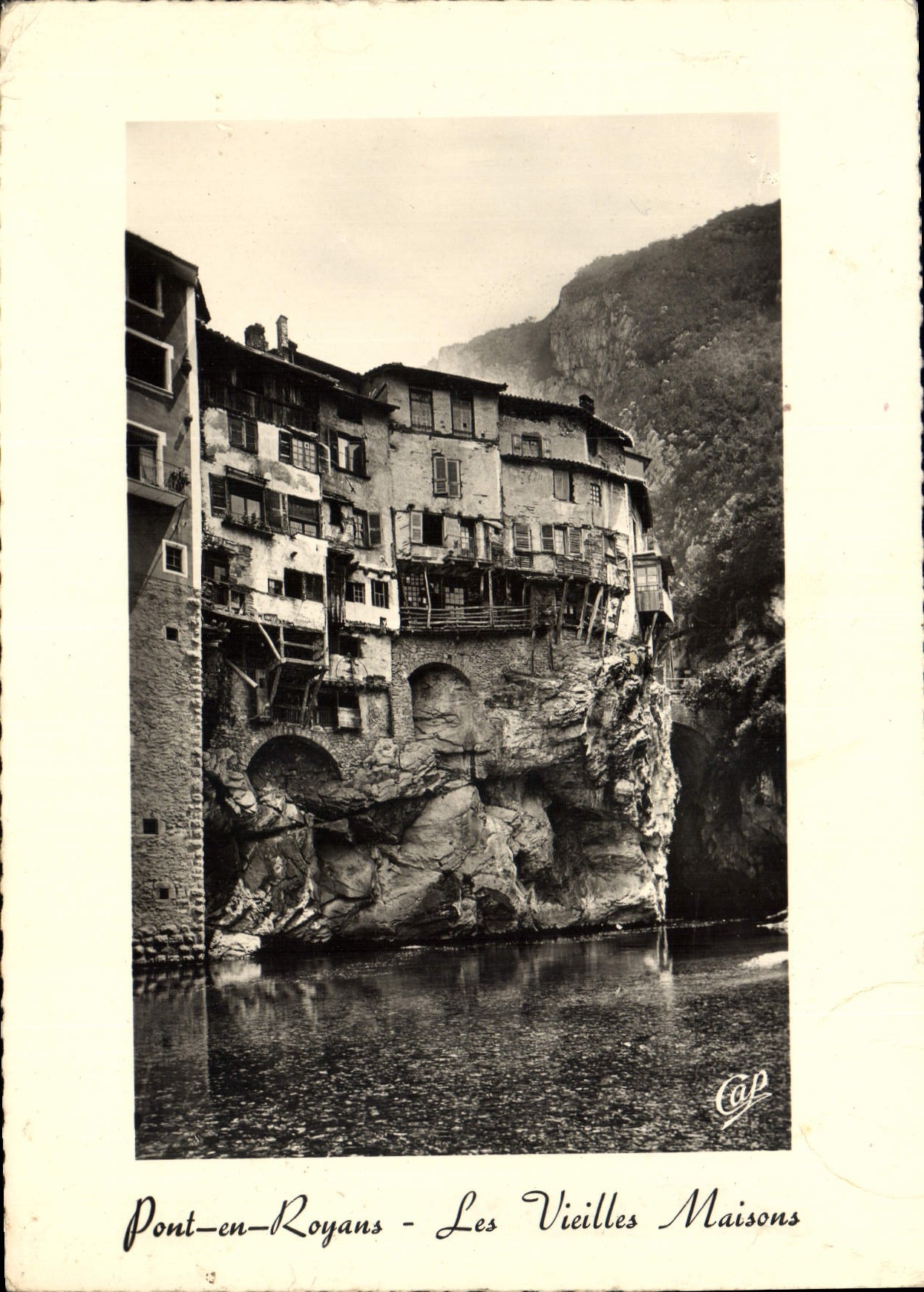 CPSM Pont En Royans Les Vieilles Maisons