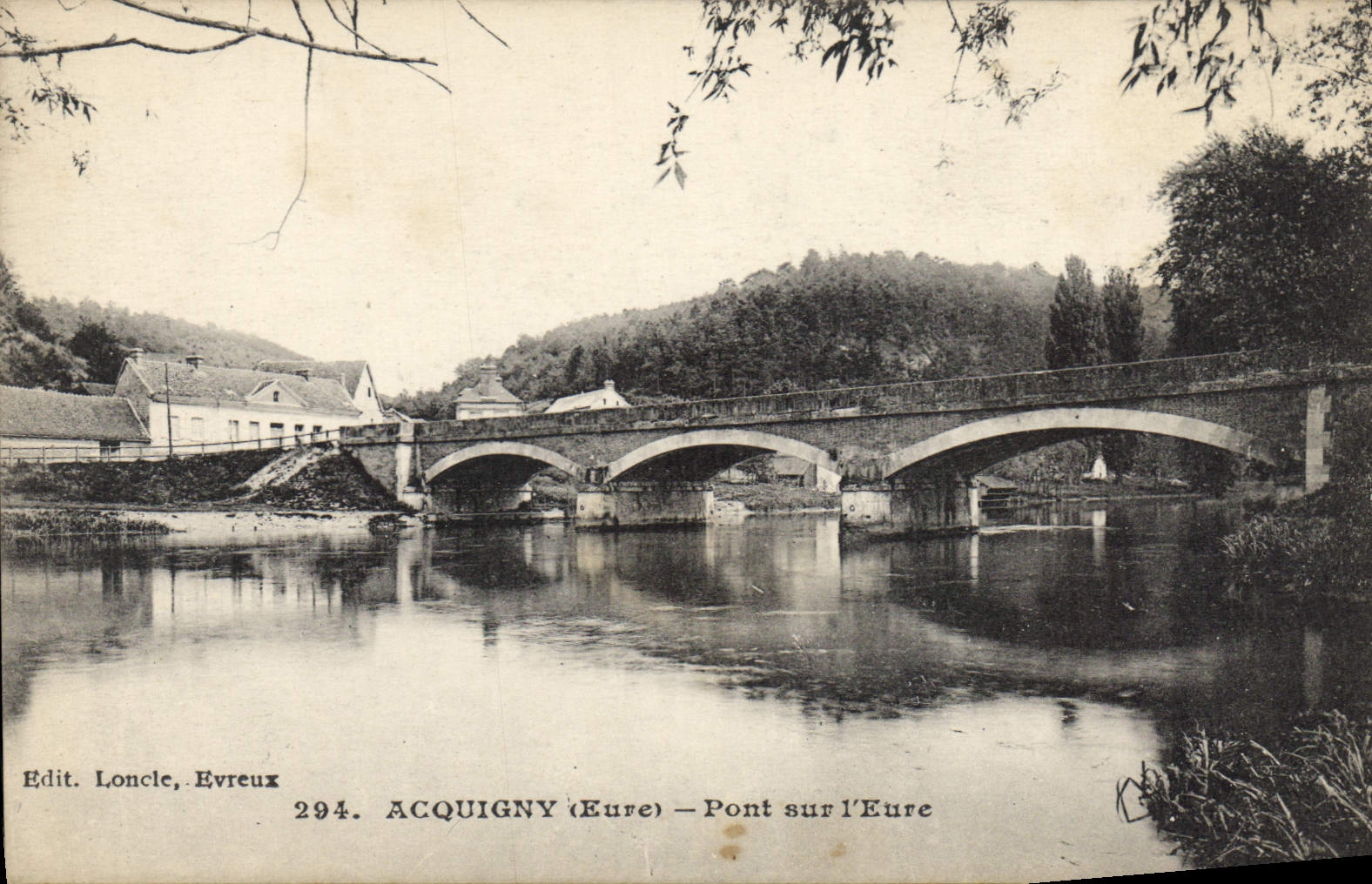 CPA Acquigny Pont Sur I'Eure