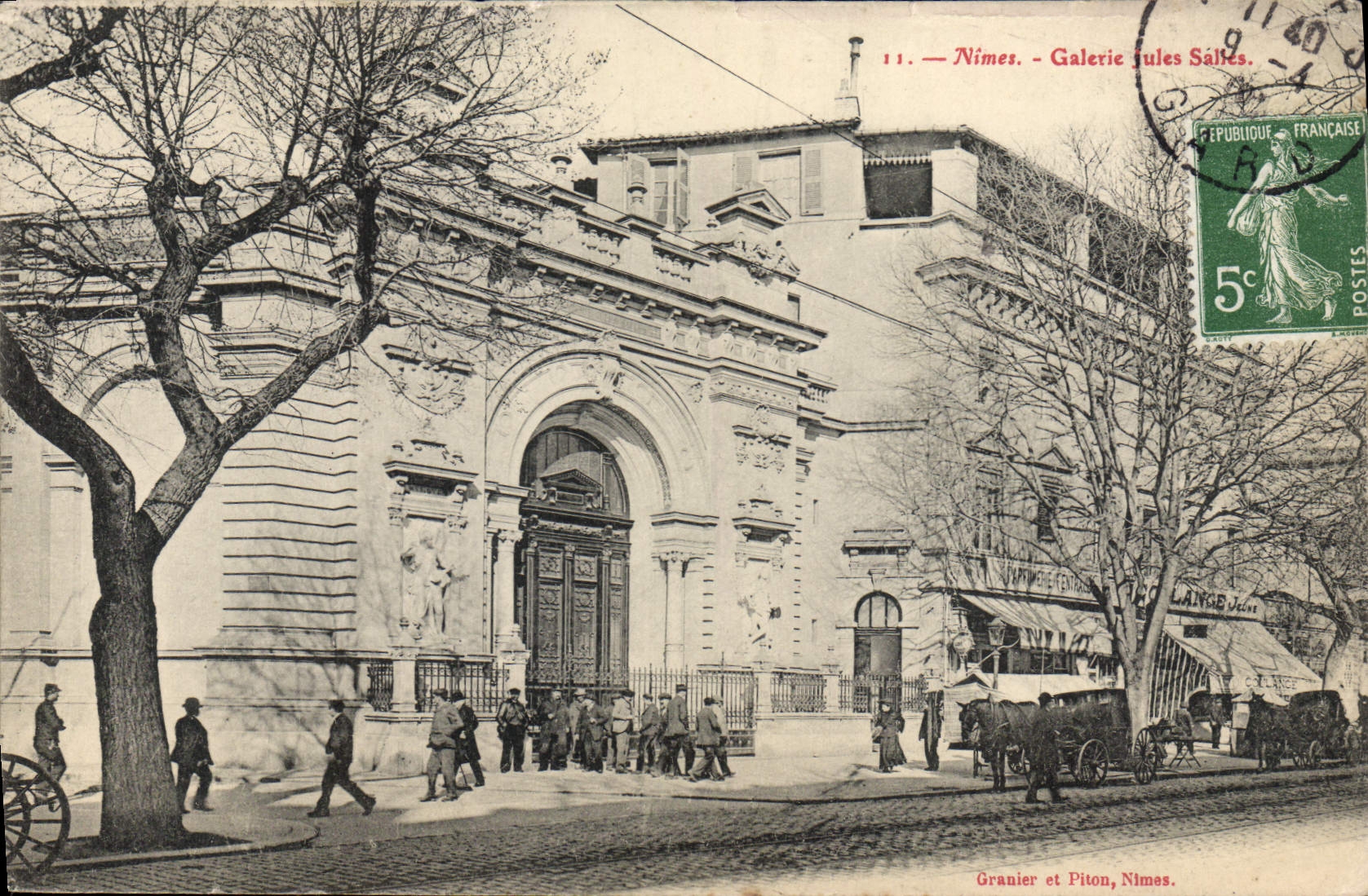 CPA Nimes Galerie Jules Salles