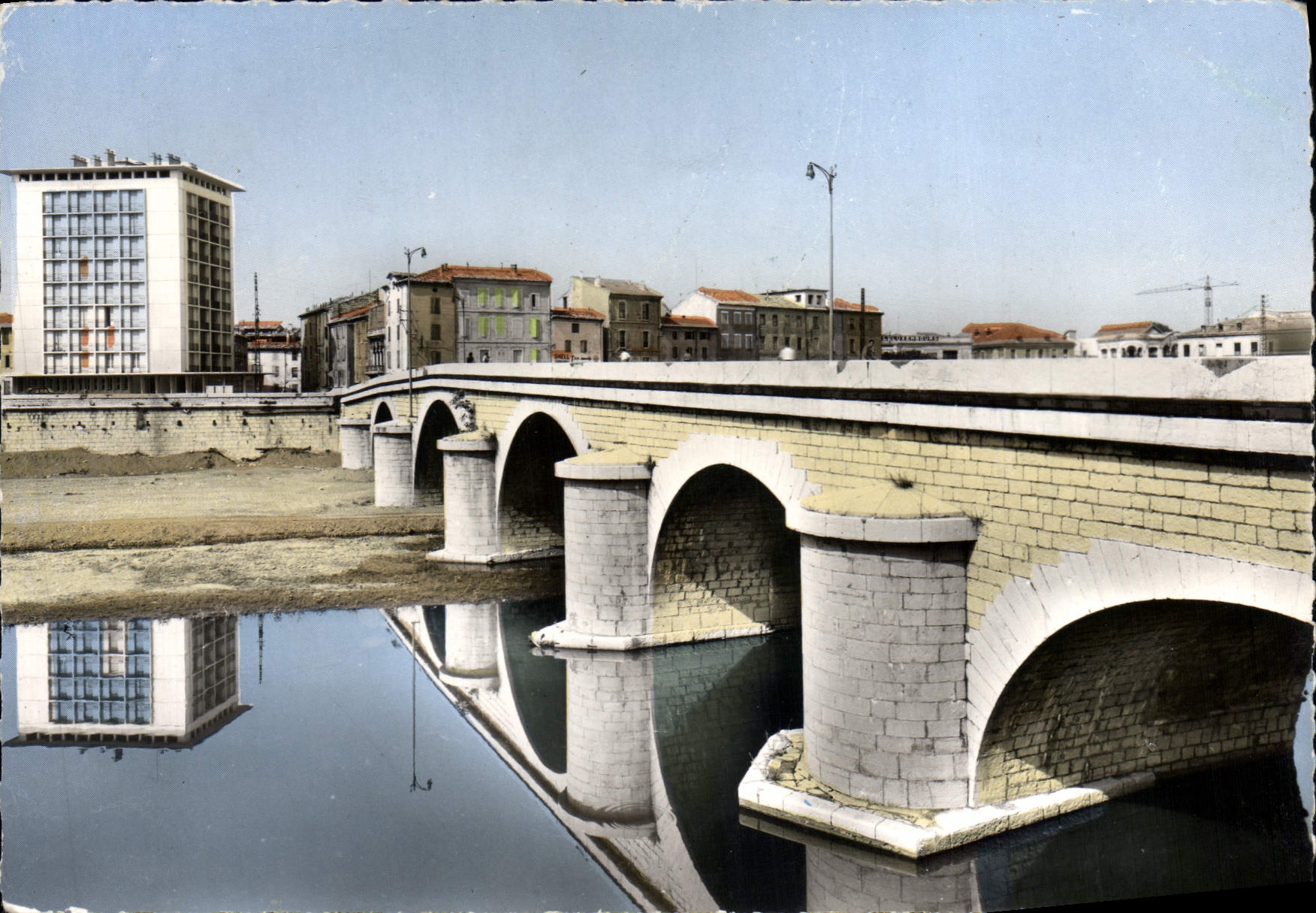 CPSM Ales Le Pont Vieux Sur Le Garnon