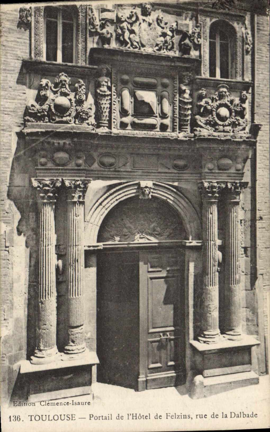 CPA Toulouse Portail De I'Hotel De Felzins Rue De La Dalbade
