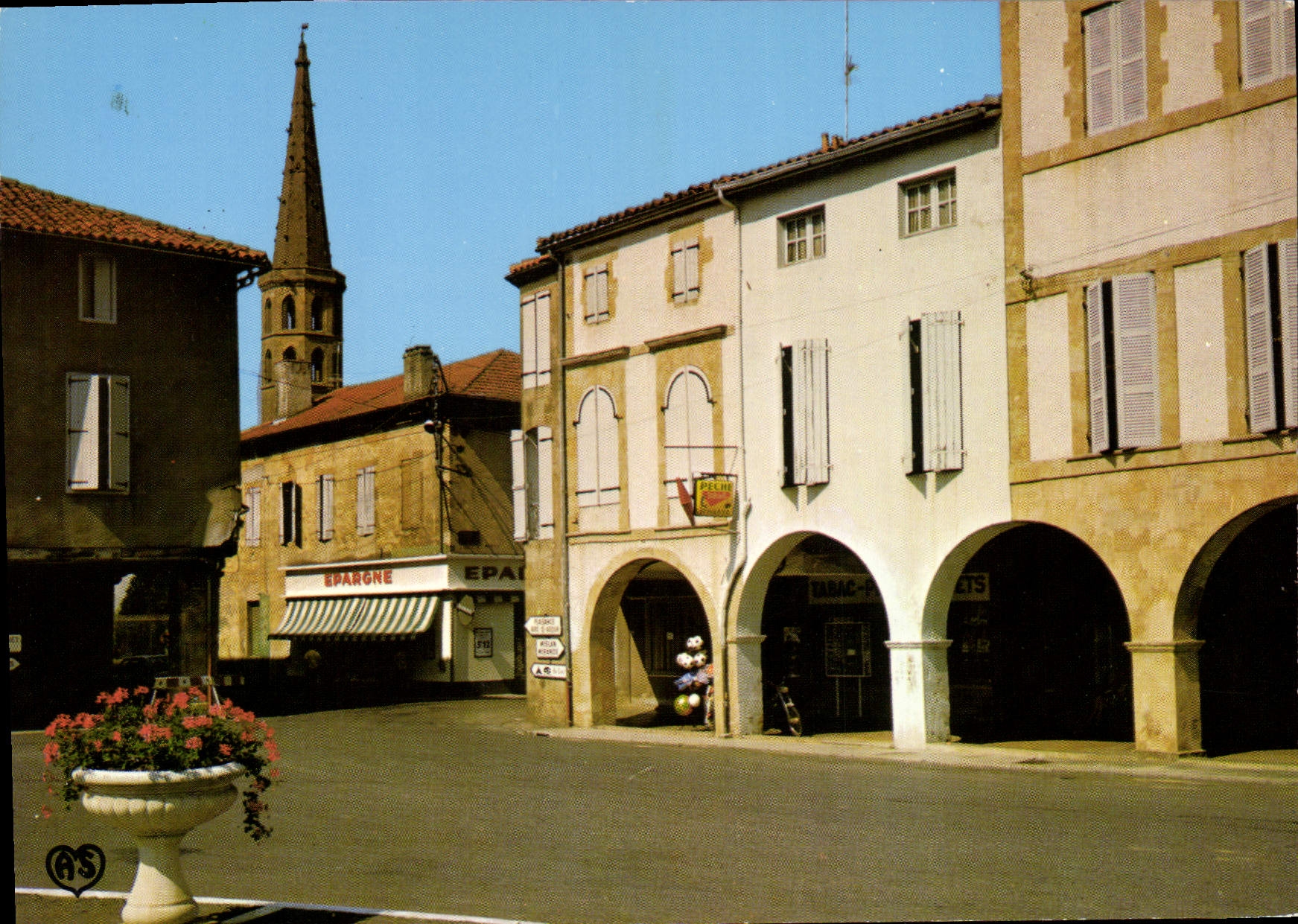 CPSM Marciac Les Arcades Et Le Clocher Du Cloitre