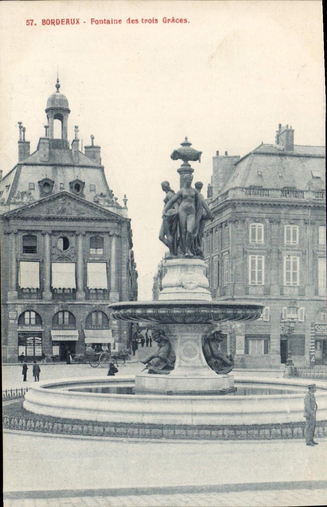 CPA Bordeaux Fontaine Des Trois Graces
