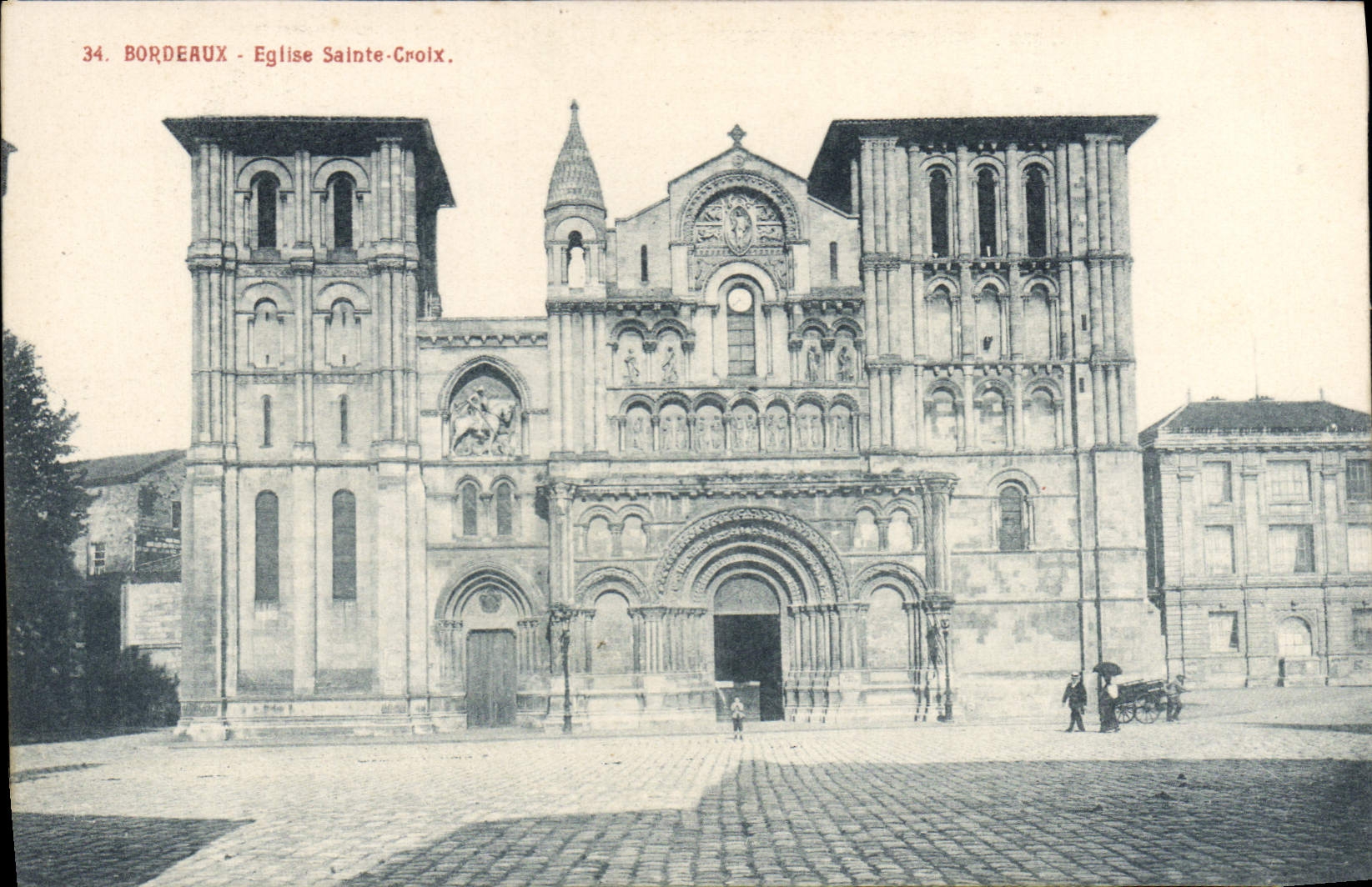 CPA Bordeaux Eglise Sainte Croix