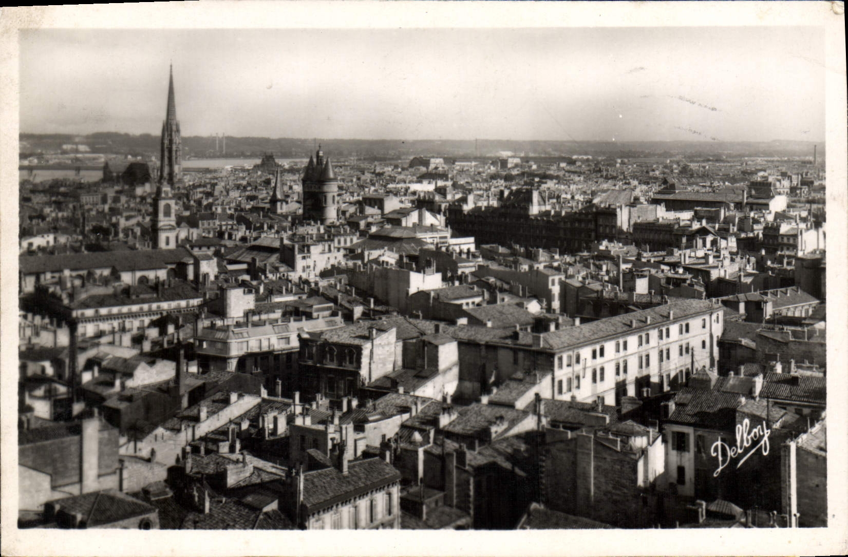 CPA Bordeaux Vue Generale Prise De La Tour Pey Berland