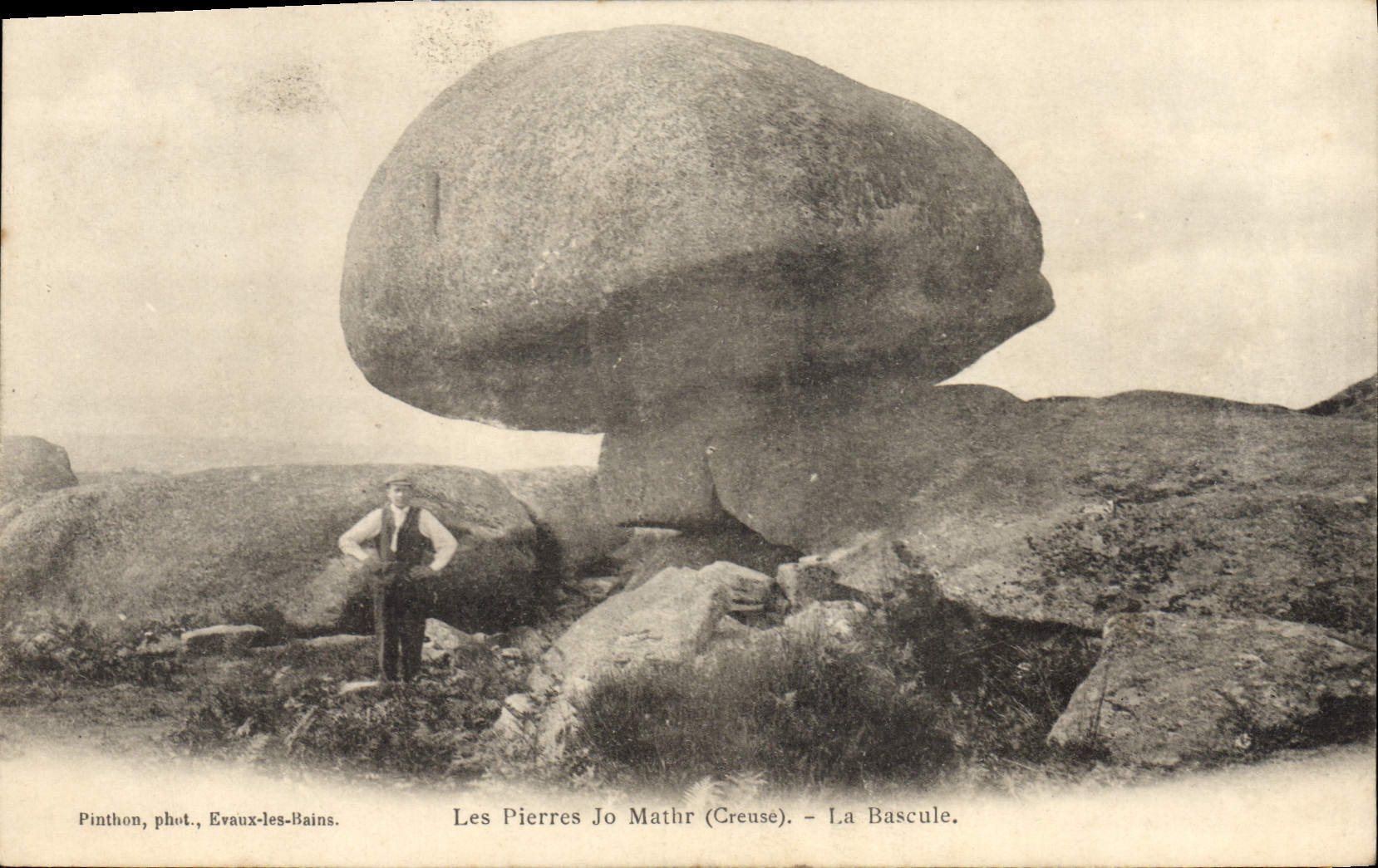 CPA Les Pierres Jo Mathr La Bascule