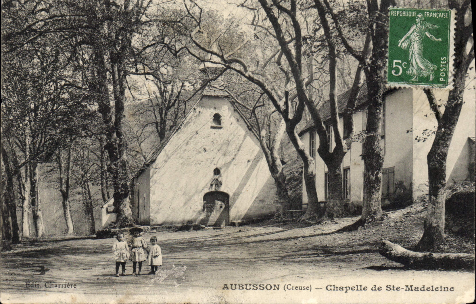 CPA Aubussaon Chapelle De Ste Madeleine
