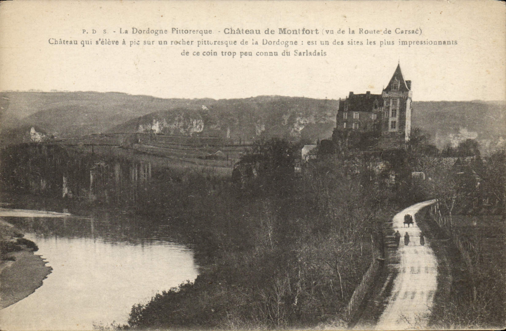 CPA Chateau De Monifort Vu De La Route De Cersac