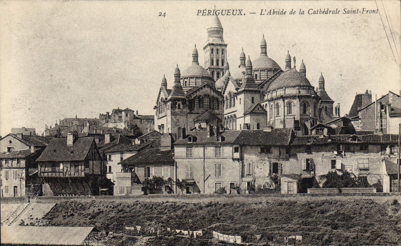 CPA Perigueux L'Abside De la Cathedrale Saint Front
