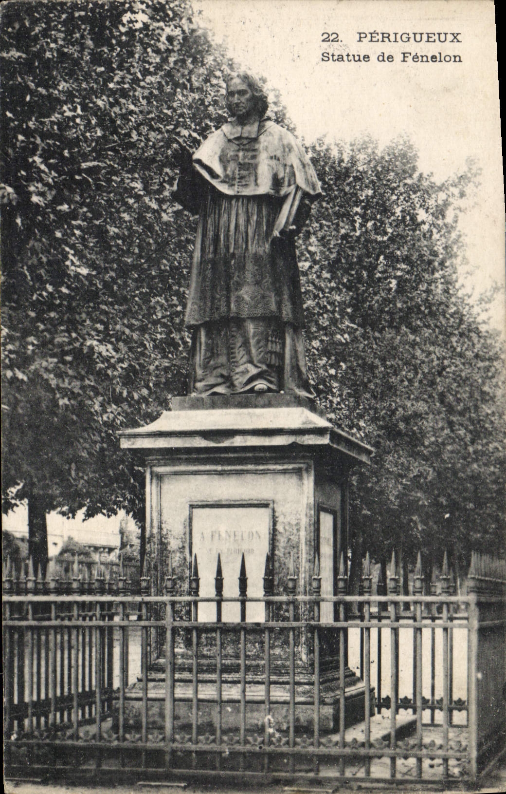 CPA Perigueux Statue De Fenelon