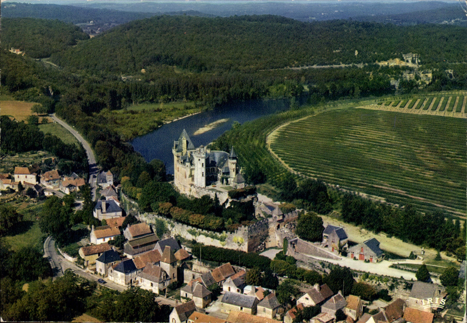 CPSM Montfort Detruit Et Reconstruit Quaire Fois