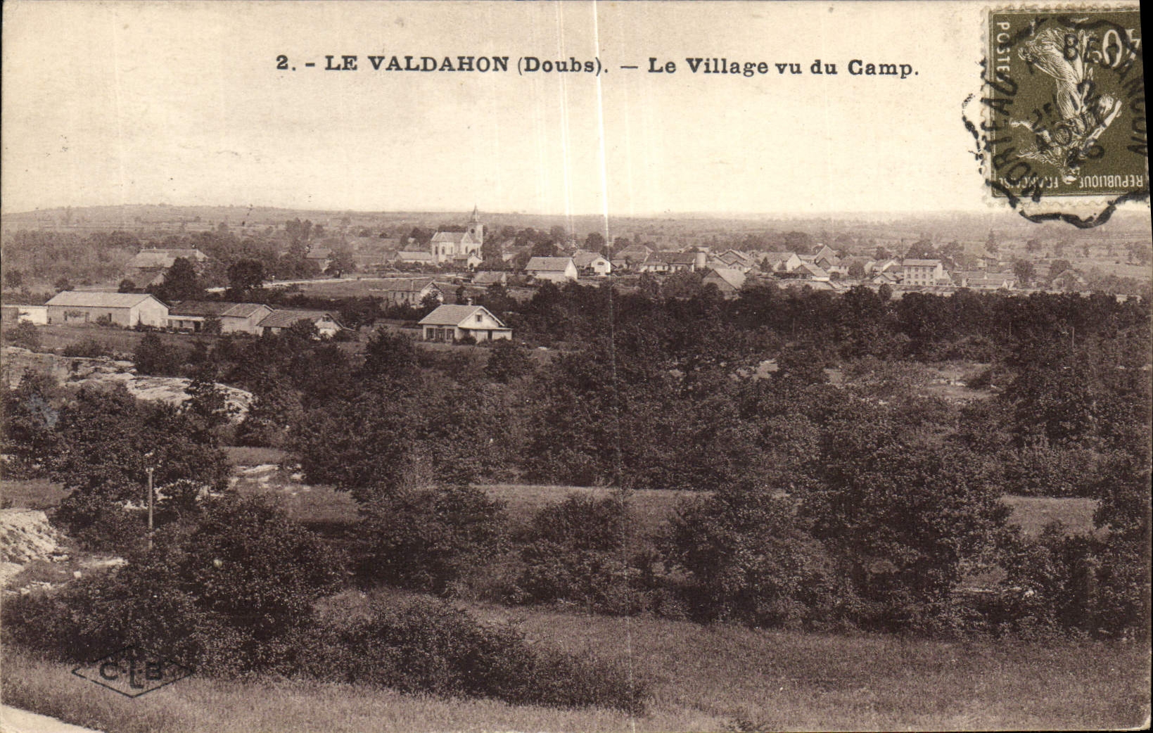 CPA Le Valdahon Le Village Vu Du Camp