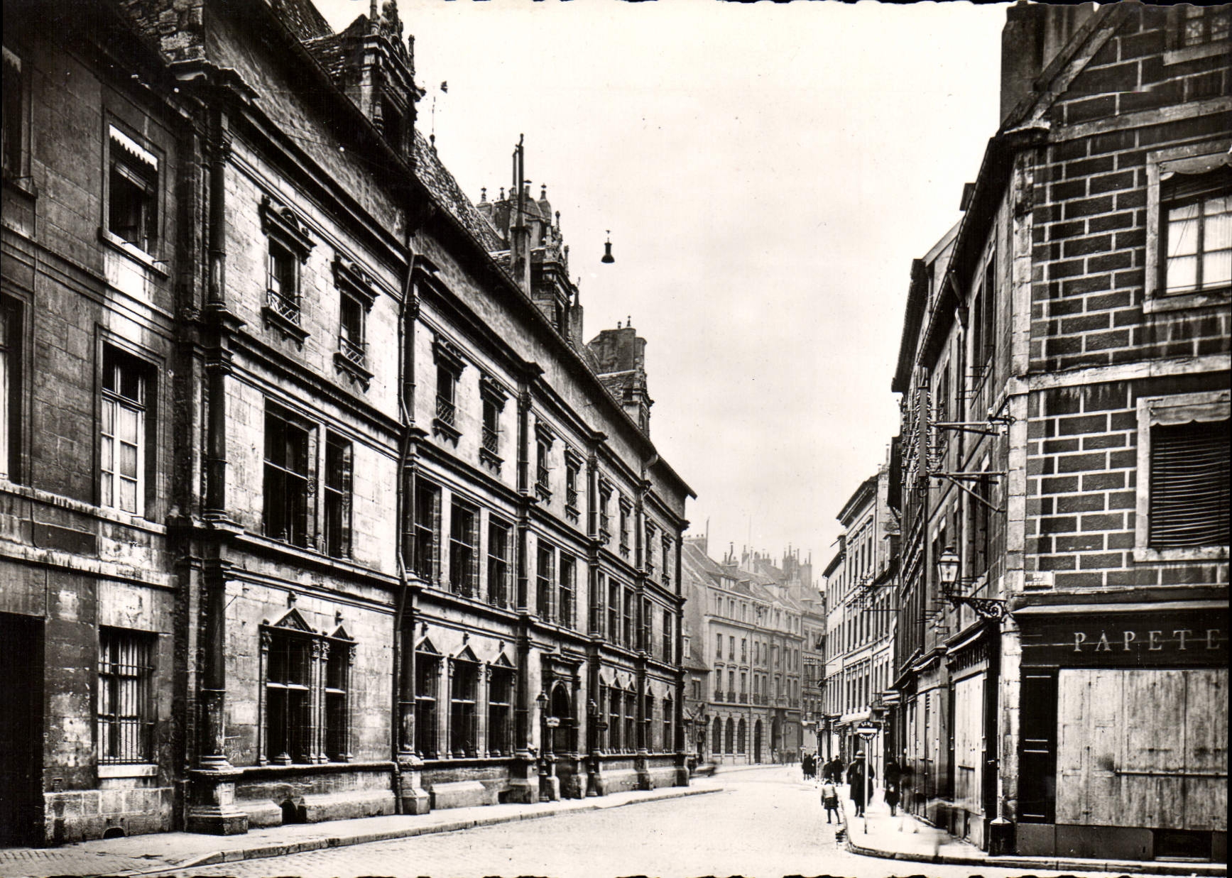 CPSM Besancon Les Bains Grand Rue