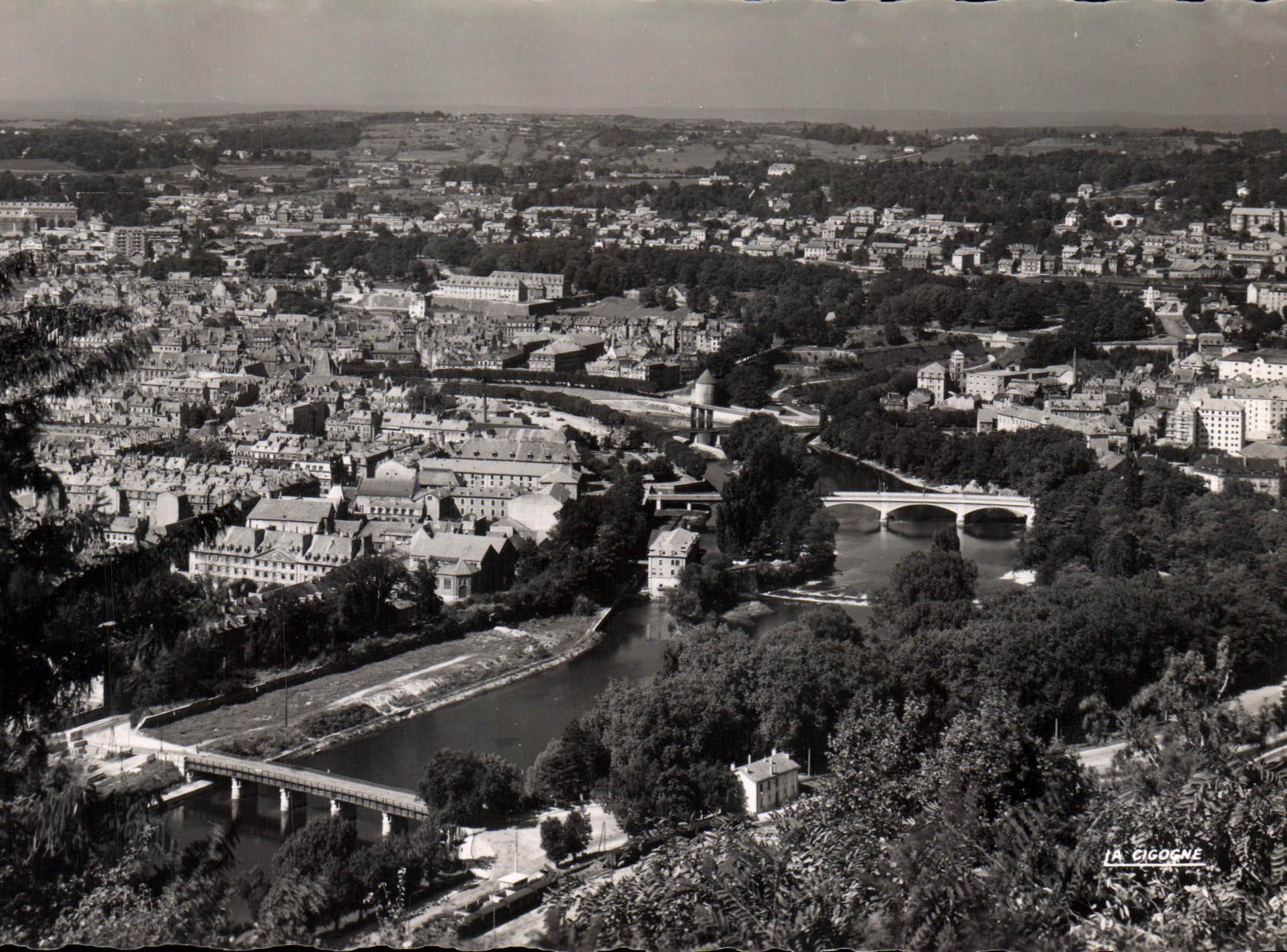 CPSM Besancon Les Bains Vue Generale Prise De Bregille