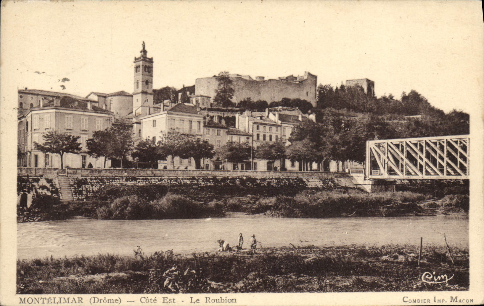 CPA Montelimar Cote Est Le Roubion