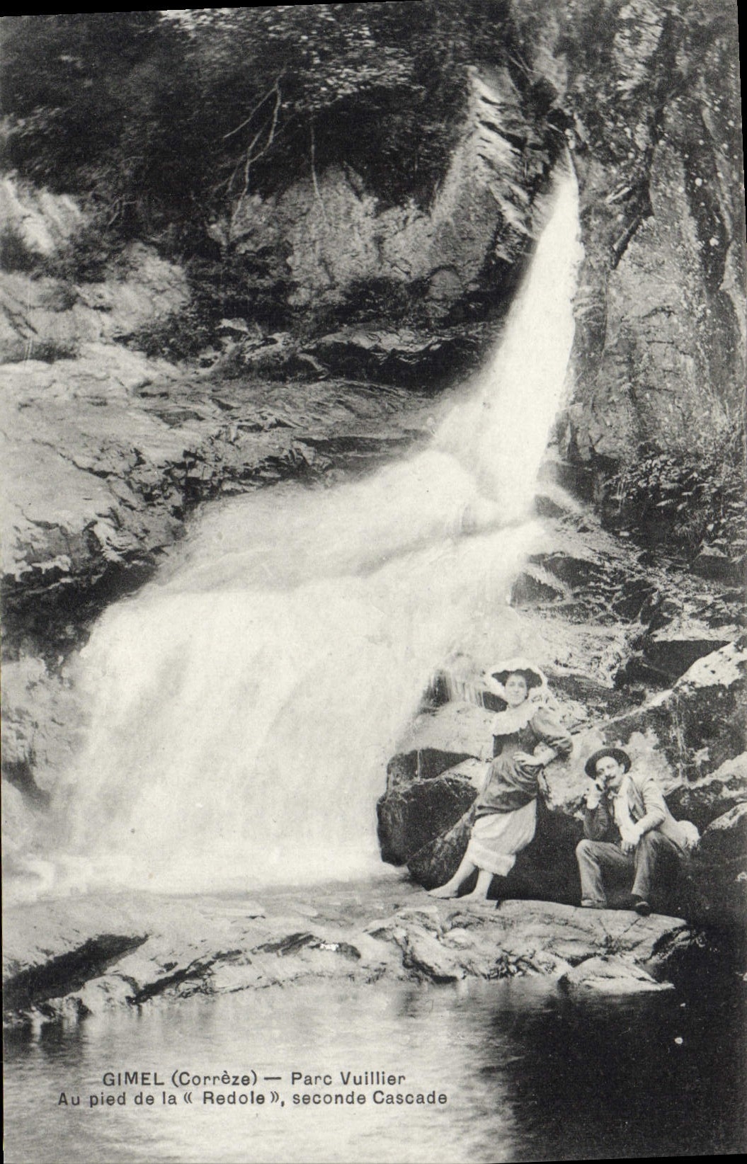 CPA Gimel Parc Vuillier Au Pied De La Redole Seconde Cascade