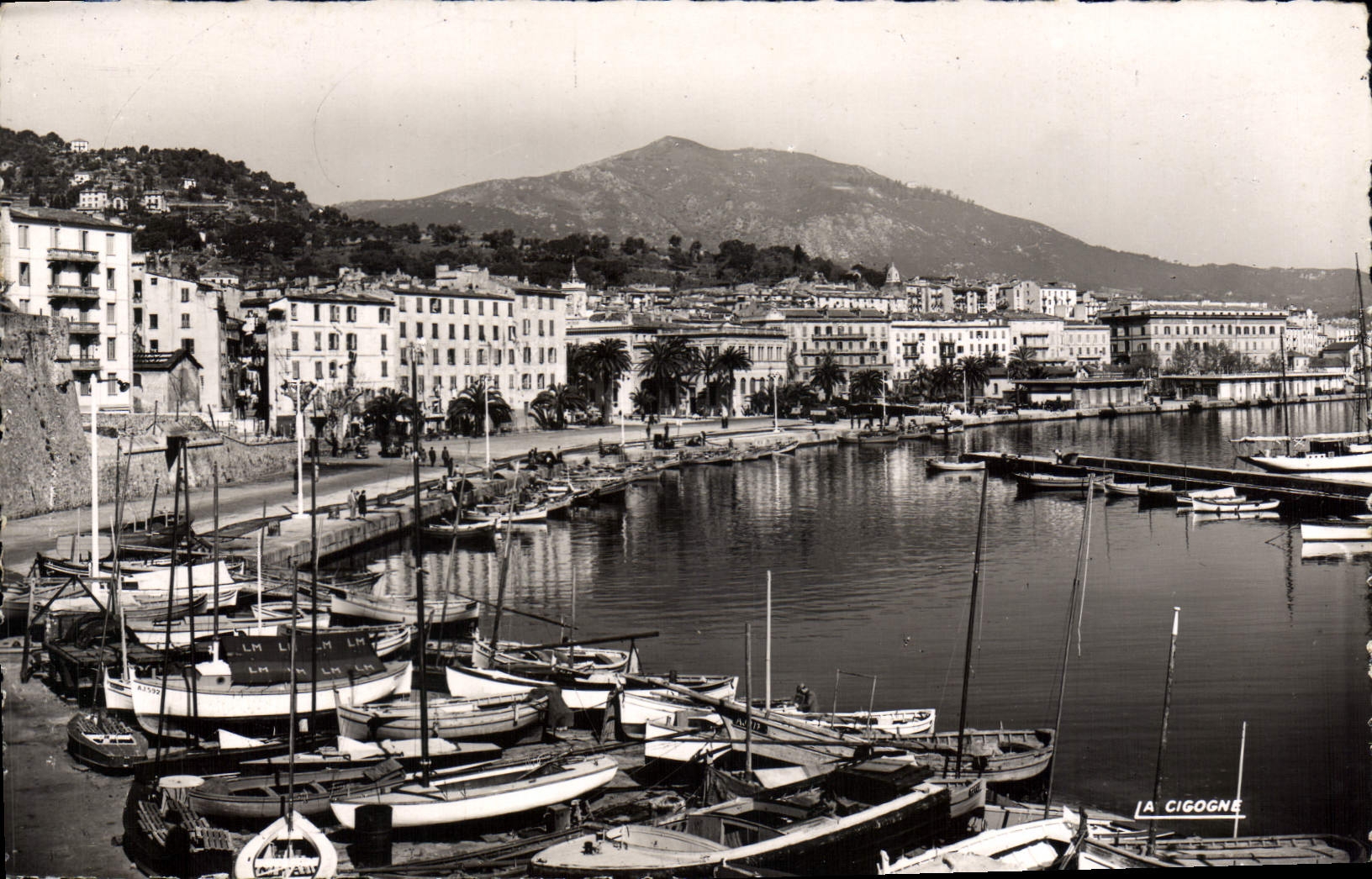 CPA Ajaccio Vue Sur Le Port