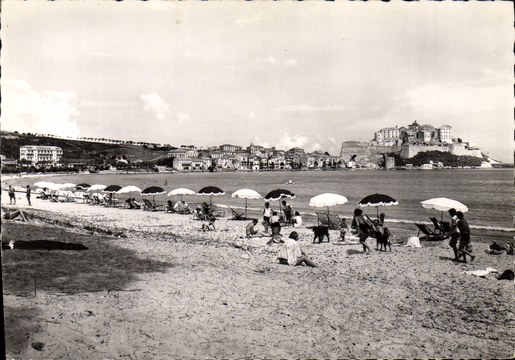 CPSM Calvi La Plage