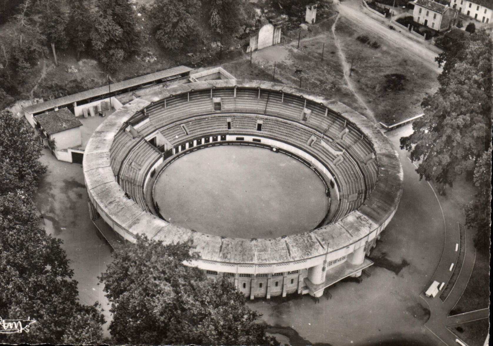 CPSM Mont de Marsan Landes Vue aerienne Les Arenes