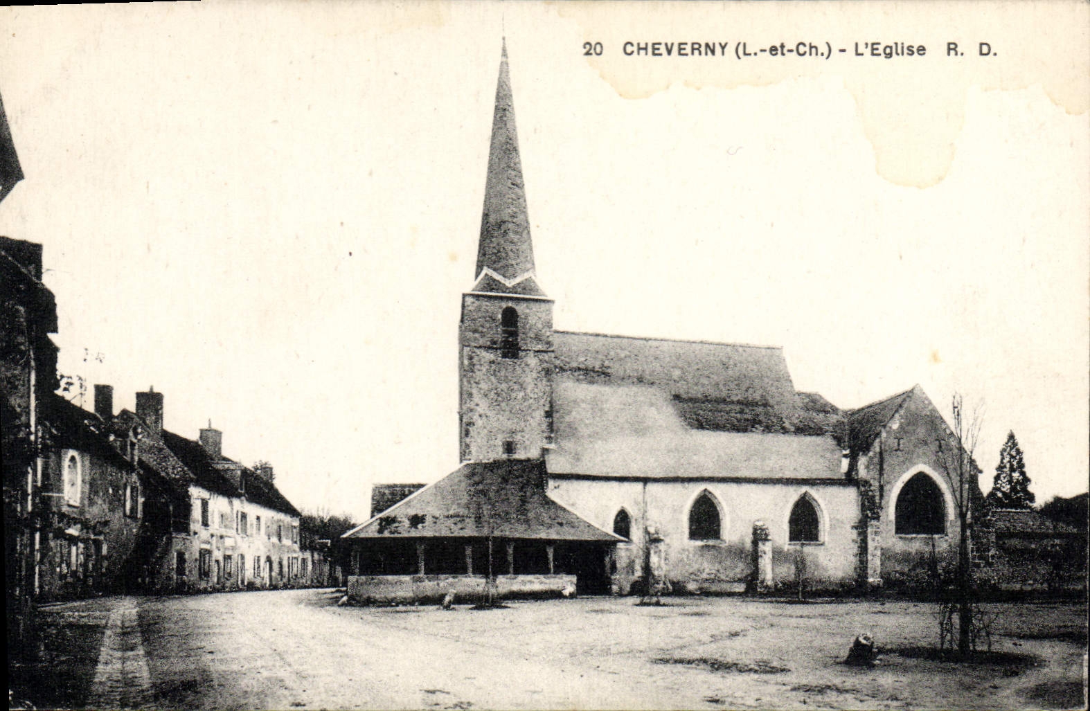 CPA Cheverny L'Eglise 