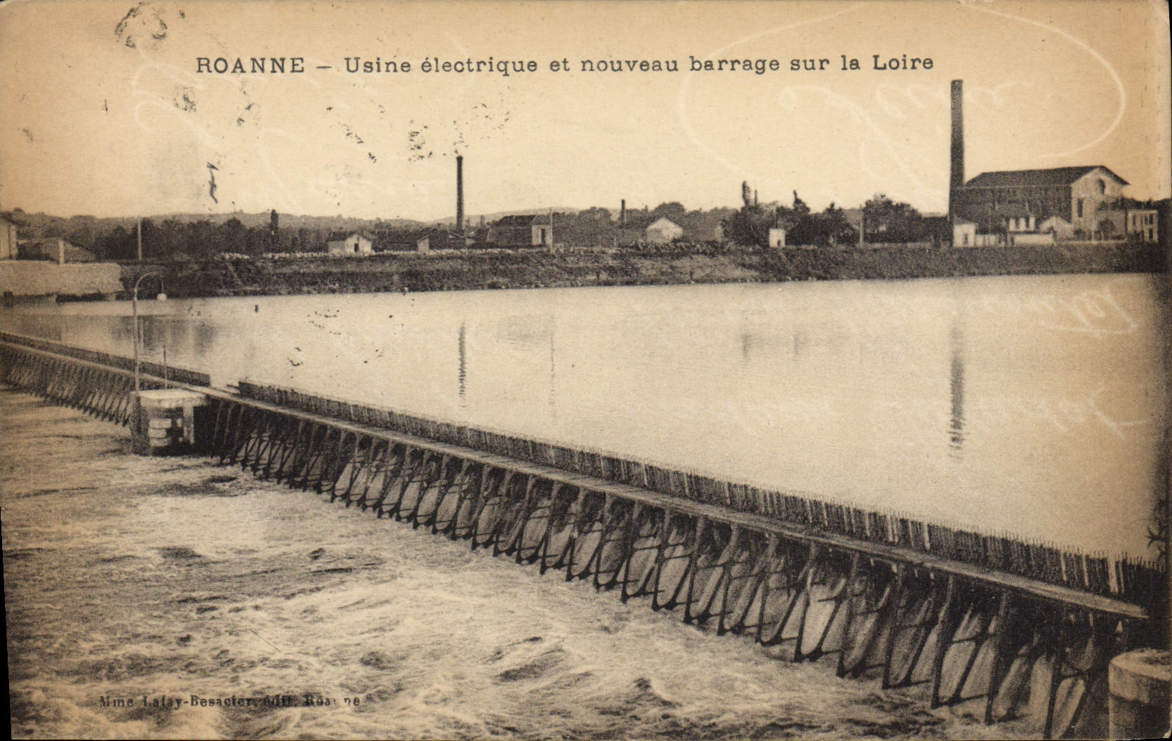 CPA Roanne Usine Electrique et Nouveau Barrage sur la Loire 